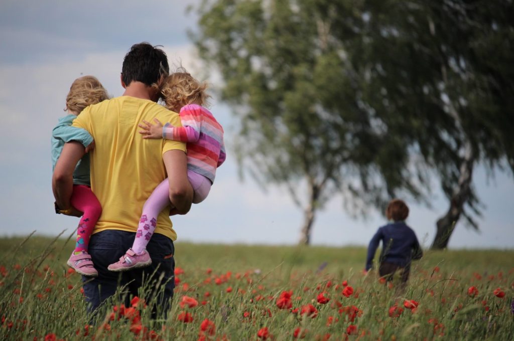 l'importanza per il caregiver familiare a mantenere relazioni significative